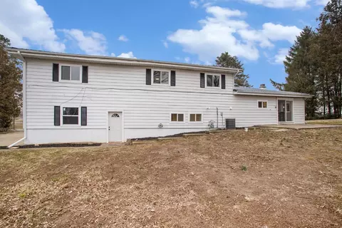 6102 E Bootjack Rd, Rolling Prairie, IN 46371 photo 23