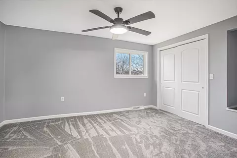 6102 E Bootjack Rd, Rolling Prairie, IN 46371 photo 10