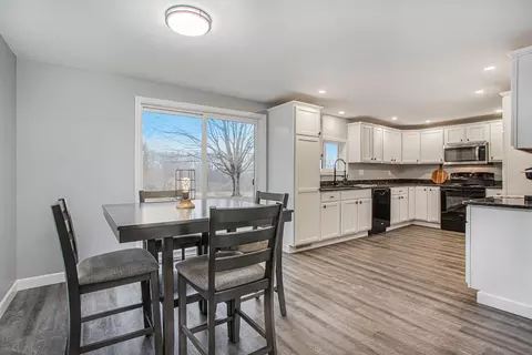 6102 E Bootjack Rd, Rolling Prairie, IN 46371 photo 6