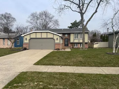 329 N True St, Griffith, IN 46319 photo 1