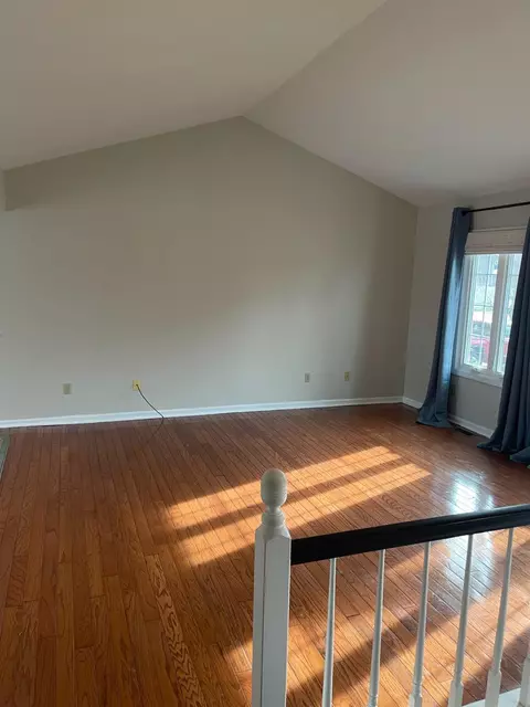 329 N True St, Griffith, IN 46319 photo 4