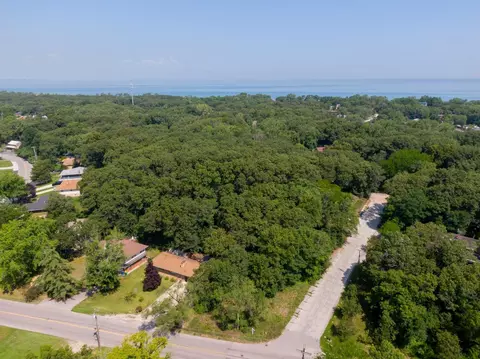 7646 Forest Ave, Gary, IN 46403 photo 1