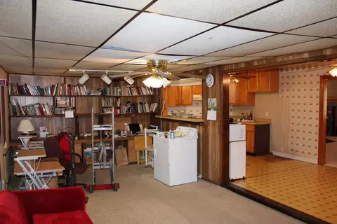 2371 Chase St, Gary, IN 46404 photo 10