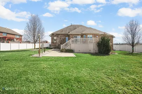 237 Trillium Dr, Dyer, IN 46311 photo 31