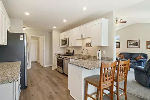 2524 New York Ave, Whiting, IN 46394 photo 9