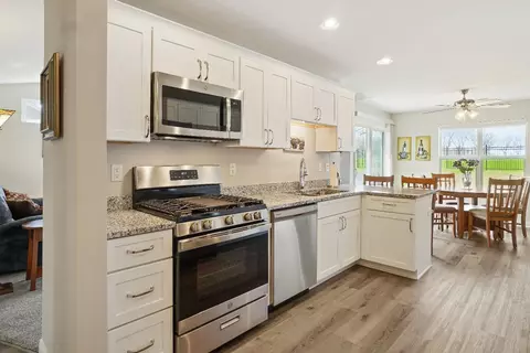 2524 New York Ave, Whiting, IN 46394 photo 6
