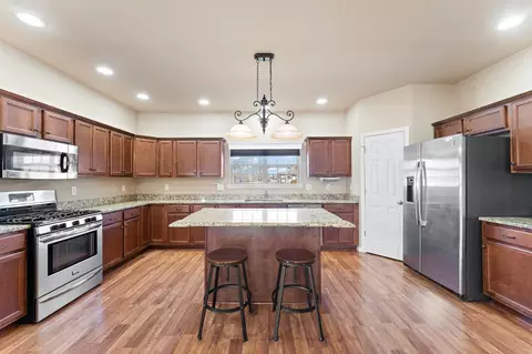 523 Aster Ln, Griffith, IN 46319 photo 4