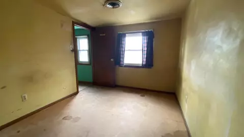 876 Ohio St, Gary, IN 46402 photo 10