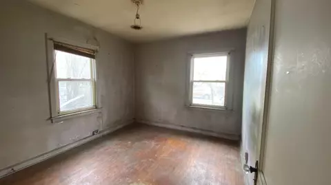 876 Ohio St, Gary, IN 46402 photo 7