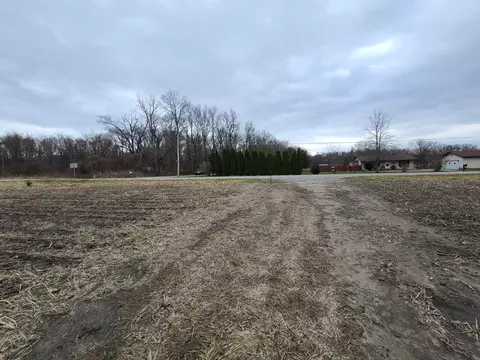 12500 W 244th, Schneider, IN 46376 photo 2