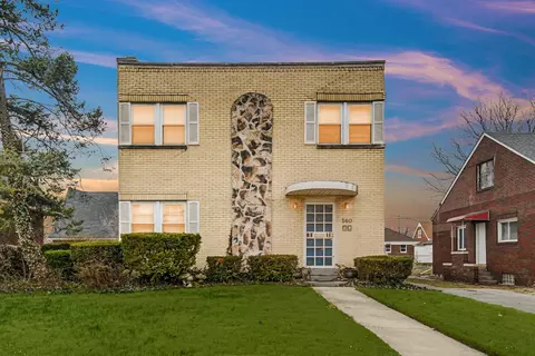 560 Taft Pl, Gary, IN 46404 photo 2