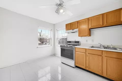 560 Taft Pl, Gary, IN 46404 photo 15