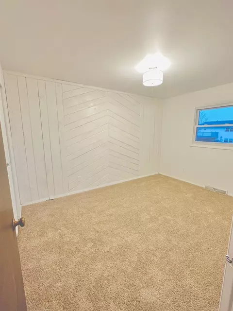 50 Lilac Dr, Dyer, IN 46311 photo 11