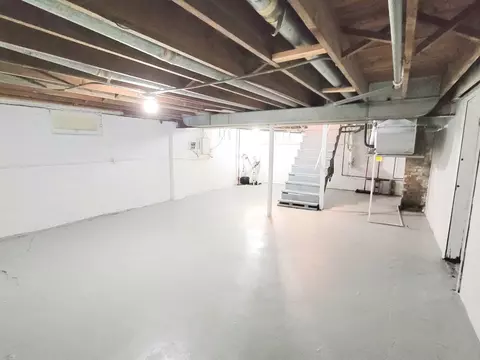 6220 Hemlock Ave, Gary, IN 46403 photo 9
