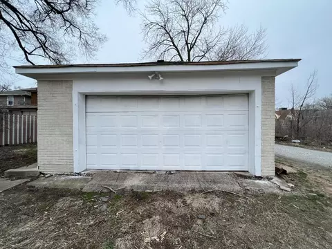 424 Mckinley St, Gary, IN 46404 photo 24