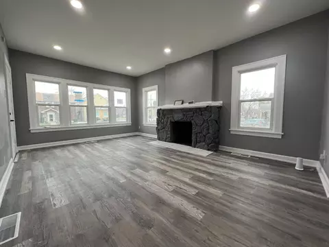 424 Mckinley St, Gary, IN 46404 photo 4