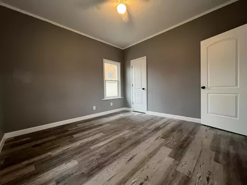424 Mckinley St, Gary, IN 46404 photo 16