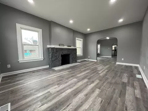 424 Mckinley St, Gary, IN 46404 photo 5