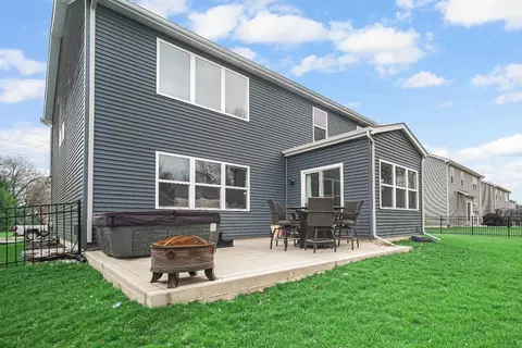 2452 Kerry Dr, Valparaiso, IN 46385 photo 33
