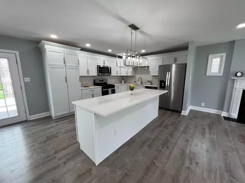 8339 Walnut Dr, Munster, IN 46321 photo 7