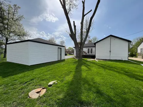 8339 Walnut Dr, Munster, IN 46321 photo 25