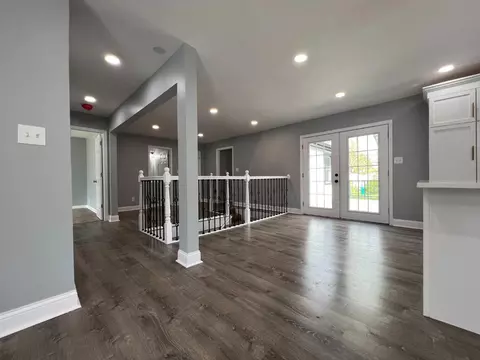 8339 Walnut Dr, Munster, IN 46321 photo 11