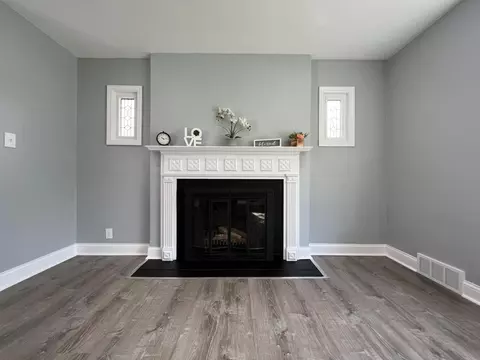 8339 Walnut Dr, Munster, IN 46321 photo 6