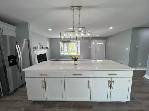 8339 Walnut Dr, Munster, IN 46321 photo 8