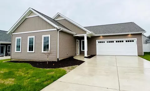 2656 Flagstone Dr, Valparaiso, IN 46385 photo 1