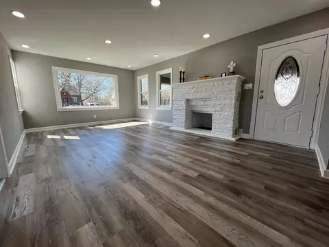 1341 Taney Pl, Gary, IN 46404 photo 3