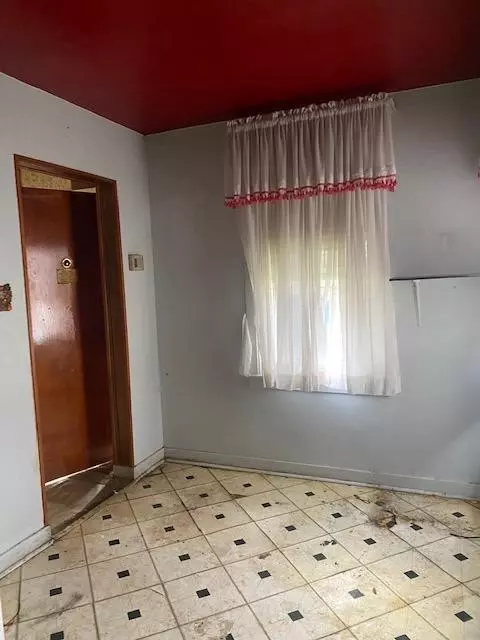 2490 Delaware St, Gary, IN 46407 photo 7