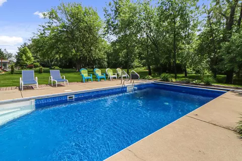 8333 Doubletree Dr, Crown Point, IN 46307 photo 8