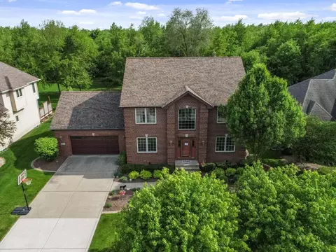 8333 Doubletree Dr, Crown Point, IN 46307 photo 1