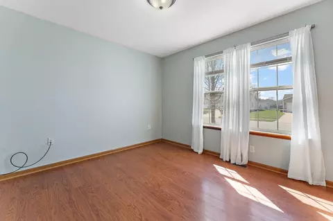 1163 Carol St, Burns Harbor, IN 46304 photo 17