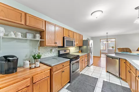 1163 Carol St, Burns Harbor, IN 46304 photo 12