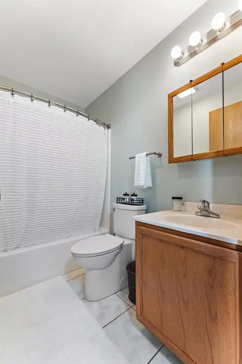 1163 Carol St, Burns Harbor, IN 46304 photo 18