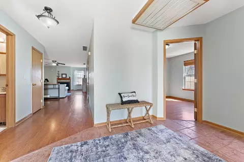 1163 Carol St, Burns Harbor, IN 46304 photo 3