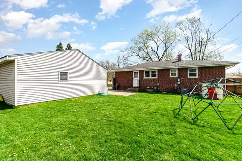 1022 N Jay St, Griffith, IN 46319 photo 3