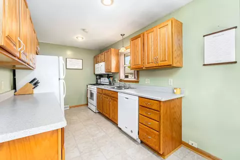 1022 N Jay St, Griffith, IN 46319 photo 10