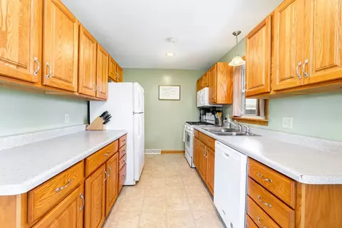 1022 N Jay St, Griffith, IN 46319 photo 11