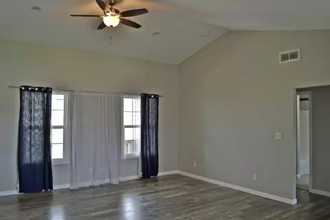 490 S Meadow Ln, Wheatfield, IN 46392 photo 4