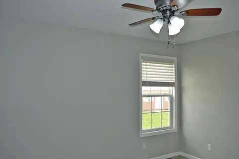 490 S Meadow Ln, Wheatfield, IN 46392 photo 15