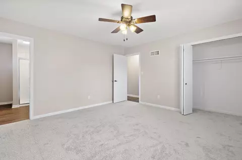 659 Wren Ct, Griffith, IN 46319 photo 11
