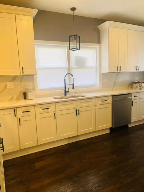 523 W 43rd Ave, Gary, IN 46408 photo 5