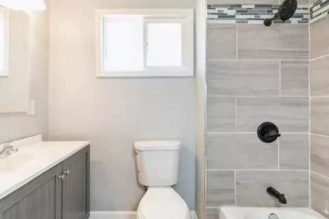 1545 Gerry St, Gary, IN 46406 photo 5