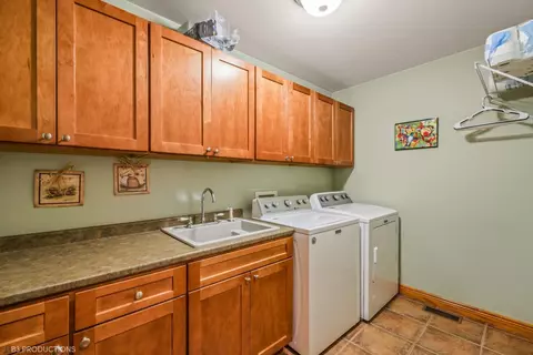 123 E Junco Dr, Kouts, IN 46347 photo 16