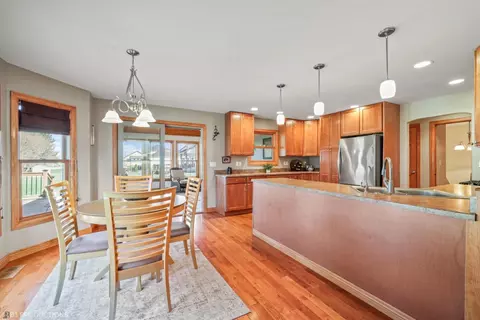 123 E Junco Dr, Kouts, IN 46347 photo 7