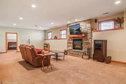123 E Junco Dr, Kouts, IN 46347 photo 19