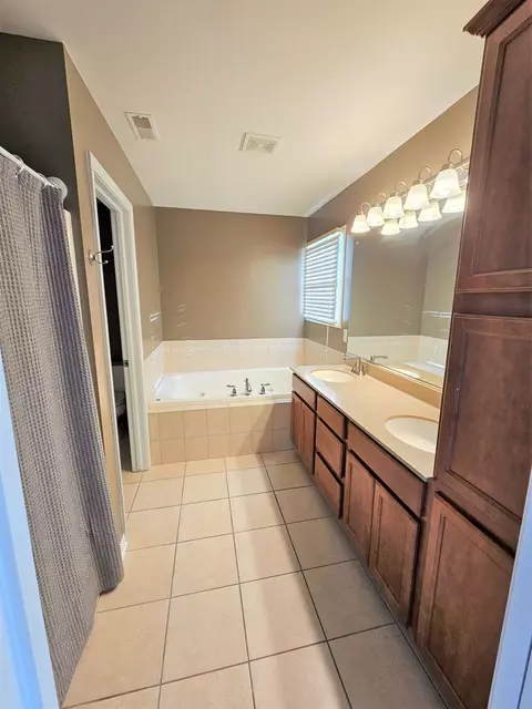 9475 Renaissance Dr, Saint John, IN 46373 photo 20