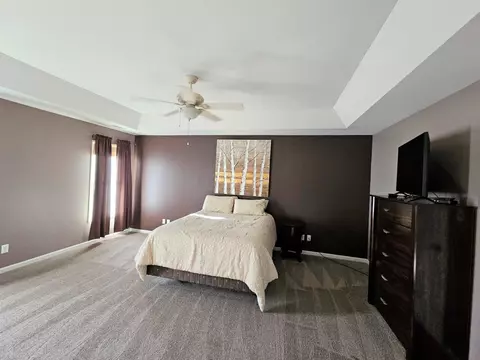 9475 Renaissance Dr, Saint John, IN 46373 photo 18